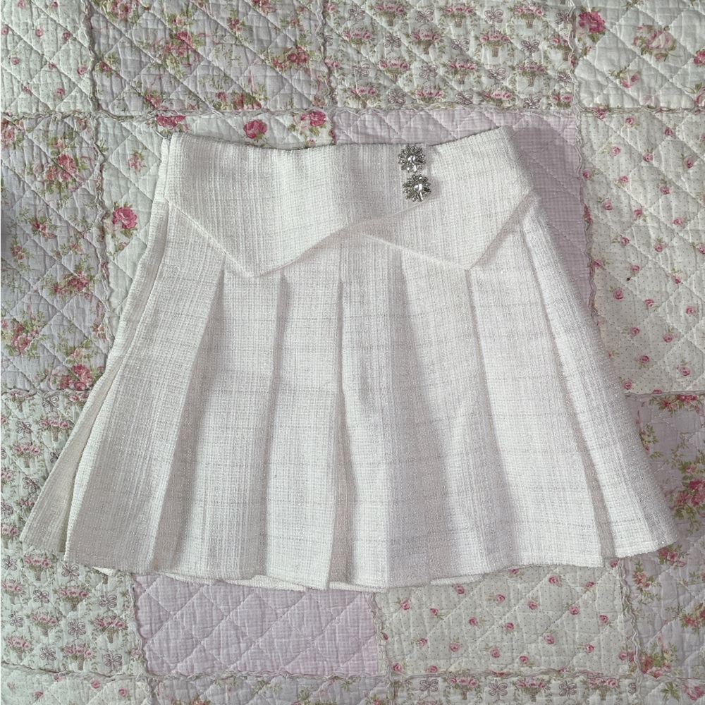 Tweed glittery bedazzled button pleated skirt